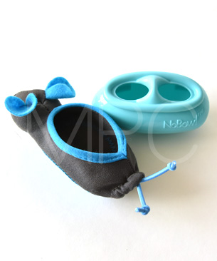 NO Bowl Cat Feeder ノーボウルキャットフィーダー