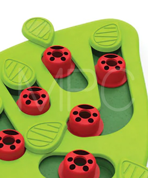 ニーナ　オットソン【数量限定品】トリーツ・ゲーム　レディバグ