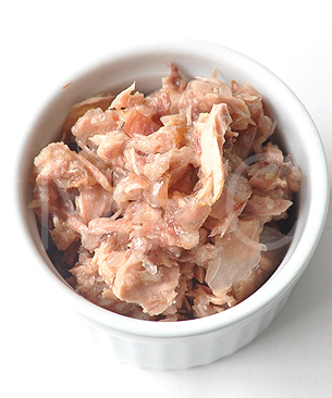 キットキャット ツナ＆チキン