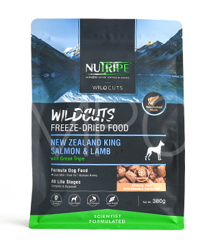 ニュートライプ【特別価格品】DOG ワイルドカット フリーズドライ キングサーモン＆ラム withグリーントライプ 380g