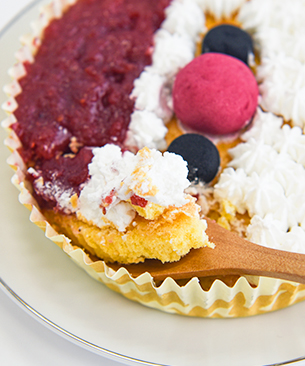 POCHI【季節限定品】サンタのデコレーションケーキ◆クール便(冷凍)◆