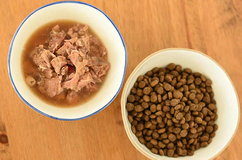 ターキー肉のベリーベリー煮込みハチミツ入り混ぜた図