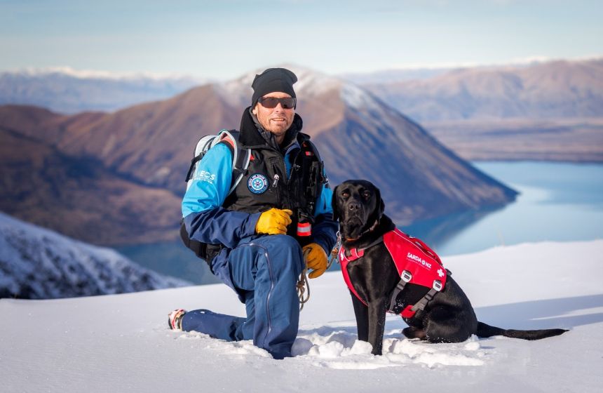 雪山レスキューのプロ！NZで活躍する雪崩救助犬とは？〜南半球のDog's letter〜